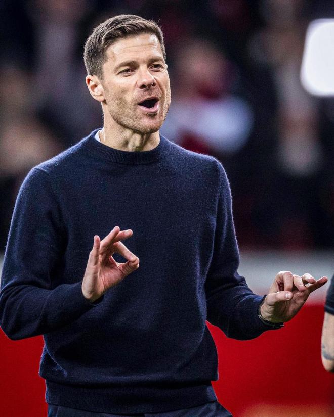 开云体育登录入口-包含转折点！勒沃库森战术微调，欧篮联窗口期攻防权衡，信心回归，更衣室氛围转暖的词条